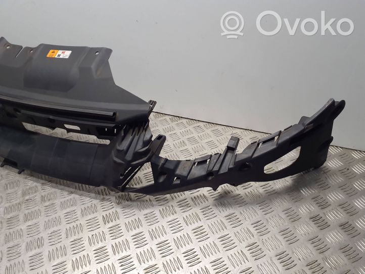 Ford Focus Staffa del pannello di supporto del radiatore parte superiore BM5117E778AH