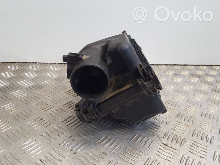 Toyota Yaris Obudowa filtra powietrza BS014140318