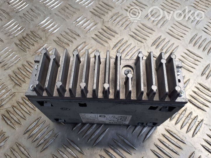 Toyota Prius (XW30) Amplificador de sonido 8610047100