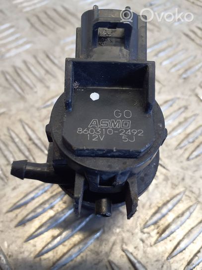 Daihatsu Terios Tuulilasi tuulilasinpesimen pumppu 8603102492