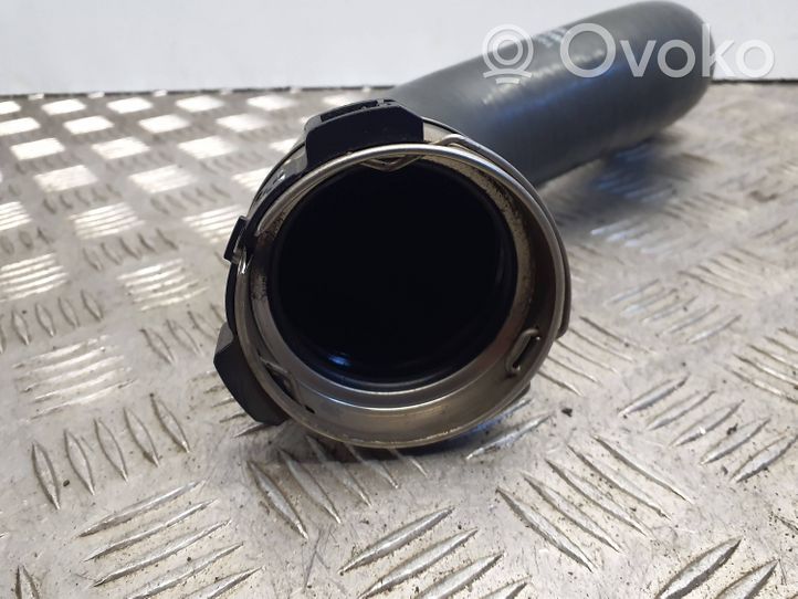 Nissan Qashqai Tube d'admission de tuyau de refroidisseur intermédiaire 1107587S01