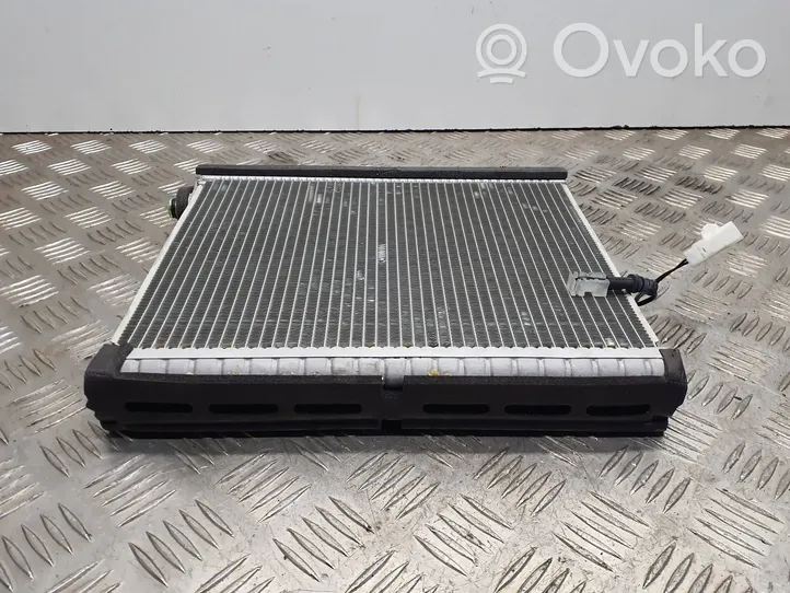 Infiniti Q70 Y51 Radiador (interno) del aire acondicionado (A/C)) 01S24H3003B