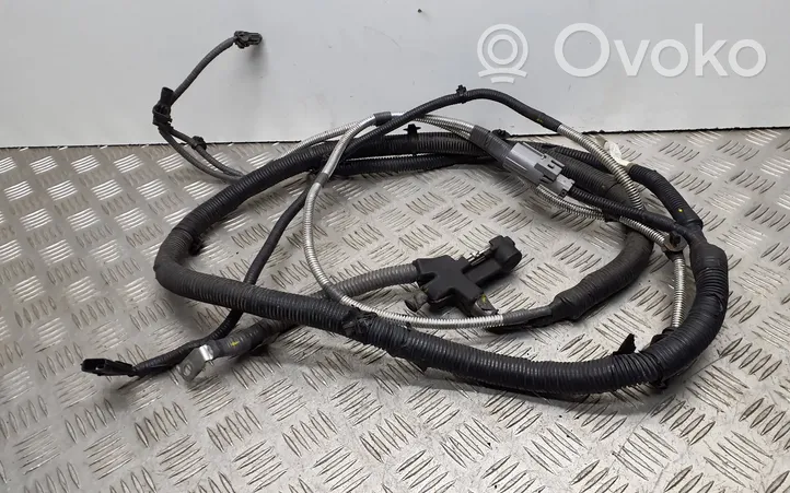 Infiniti Q70 Y51 Pluskabel Batterie 