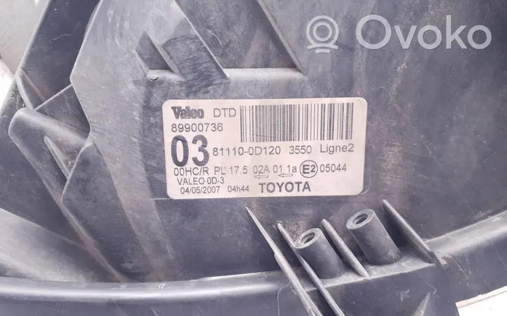 Toyota Yaris Phare frontale 811100D120