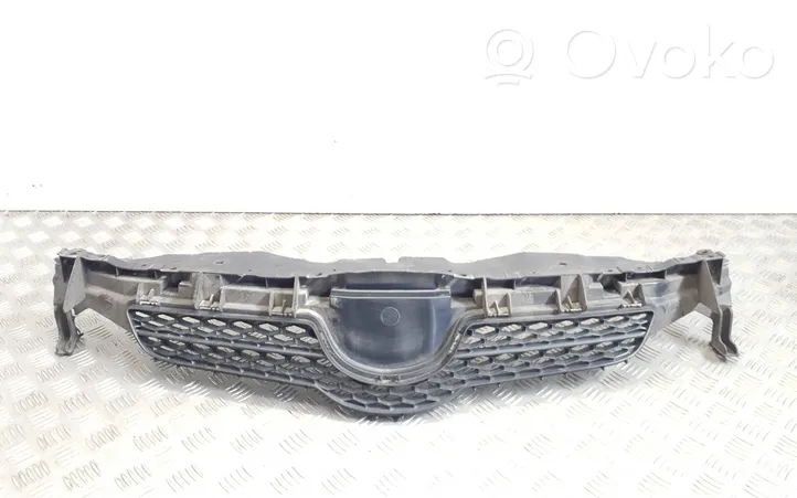 Toyota Auris 150 Grille de calandre avant 5311102390