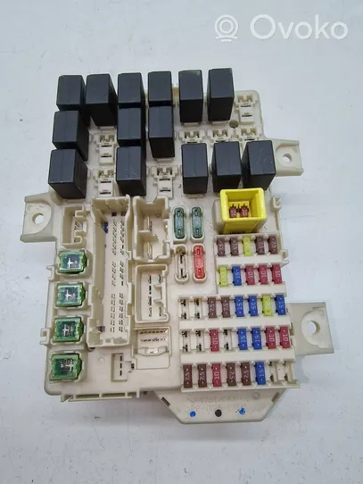 Mitsubishi Colt Fuse box set MN108319