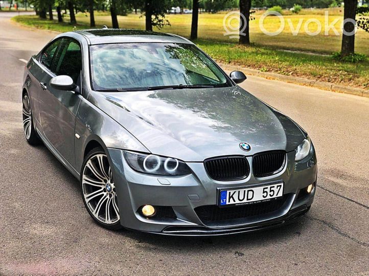 BMW 3 E92 E93 Apatinė bamperio dalis (lūpa) 