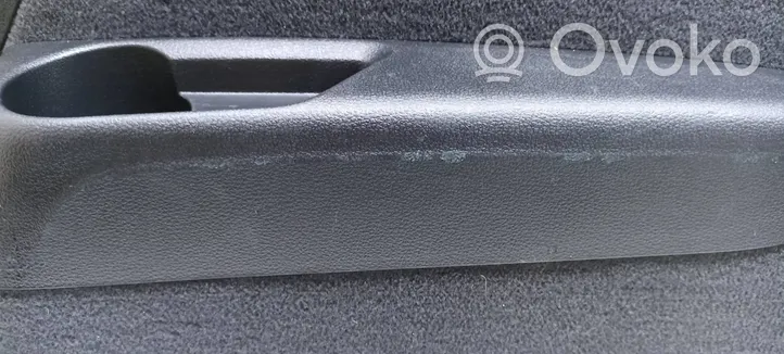 Audi Q7 4M Trunk/boot side trim panel 4M0863880C