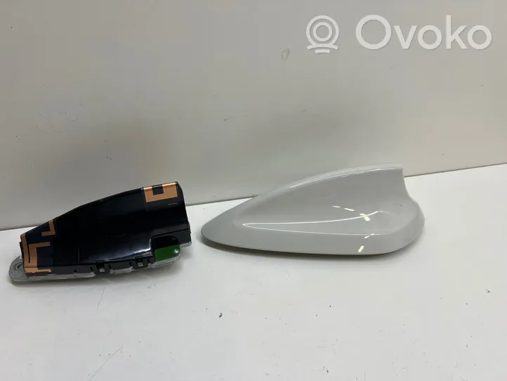 BMW 5 G30 G31 Antenna GPS 92870811