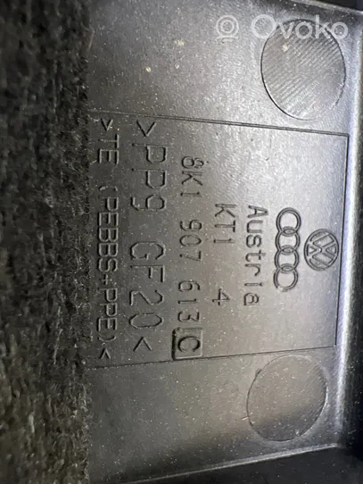 Audi A5 8T 8F Couvercle de boîte à fusibles 8K1907613C