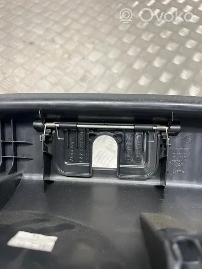 Audi A6 C7 Rivestimento di protezione sottoporta del bagagliaio/baule 4G5863471B