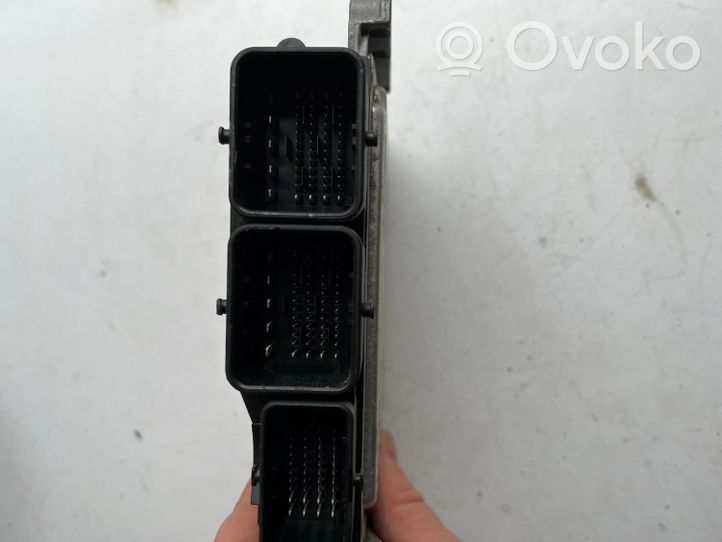 Ford Fiesta Komputer / Sterownik ECU i komplet kluczy CV21-12A650-AE-