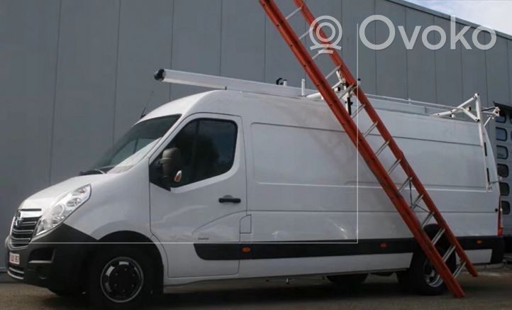 Renault Master I Roof transverse bars on the "horns" 