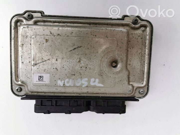 Toyota Aygo AB10 Kit centralina motore ECU e serratura 89661-0H250--