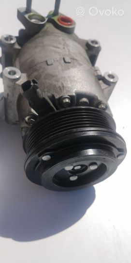 Ford Fiesta Ilmastointilaitteen kompressorin pumppu (A/C) 