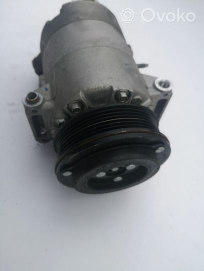 Ford Fiesta Ilmastointilaitteen kompressorin pumppu (A/C) 