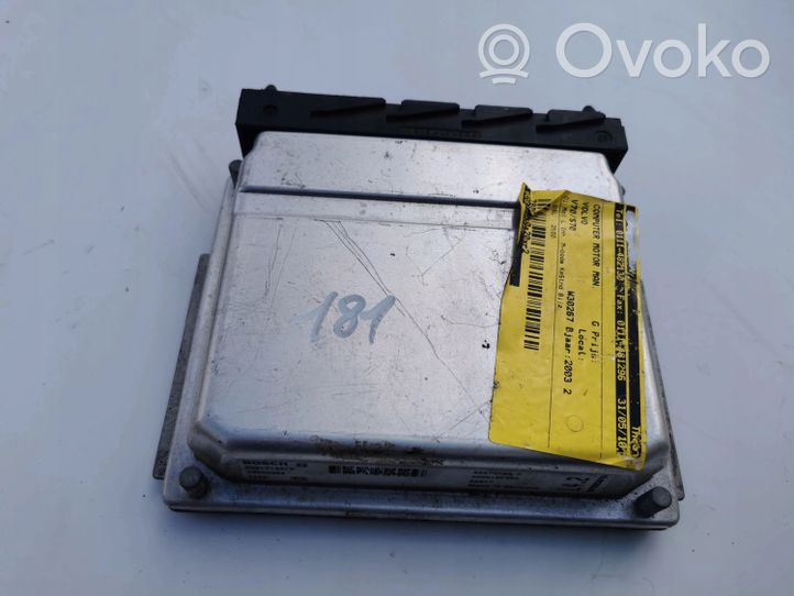 Volvo V70 Engine ECU kit and lock set 08677708A