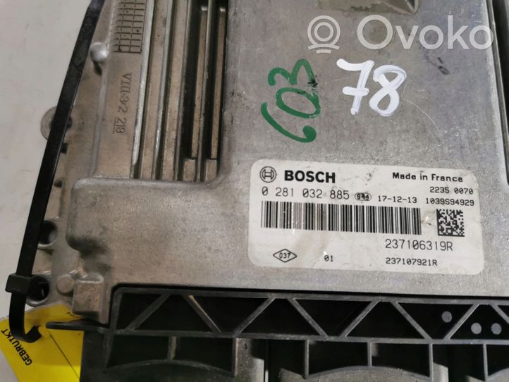 Renault Master I Komputer / Sterownik ECU i komplet kluczy 0281032885--