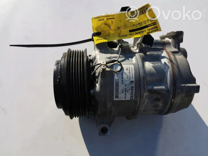 Mercedes-Benz Vito Viano W447 Compressore aria condizionata (A/C) (pompa) A0008303902--