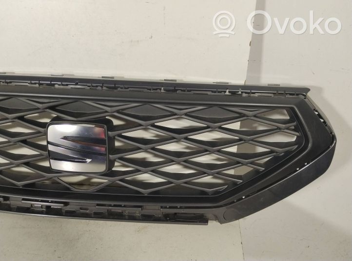 Seat Tarraco Maskownica / Grill / Atrapa górna chłodnicy 5FJ853654D