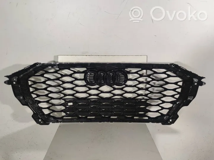 Audi Q3 F3 Grille calandre supérieure de pare-chocs avant 83F853651B