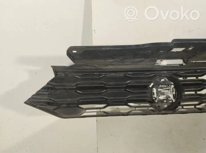 Volkswagen T-Roc Maskownica / Grill / Atrapa górna chłodnicy 2GA853651E