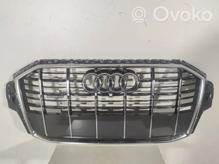 Audi Q7 4M Etupuskurin ylempi jäähdytinsäleikkö 4M0853651AF