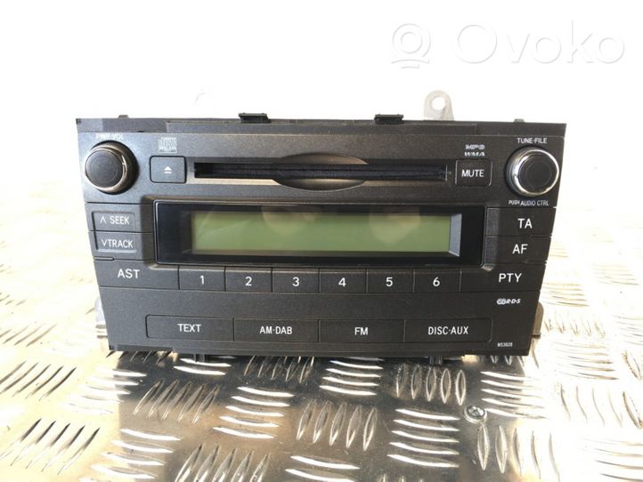 Toyota Avensis T270 Radio/CD/DVD/GPS-pääyksikkö 8612005150