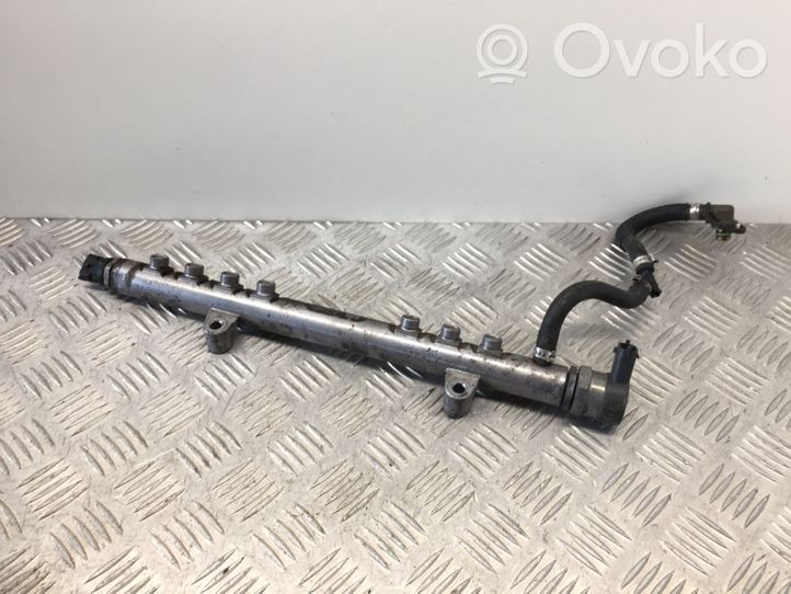 Volvo S60 Kraftstoffverteiler Einspritzleiste Verteilerrohr 0445215025