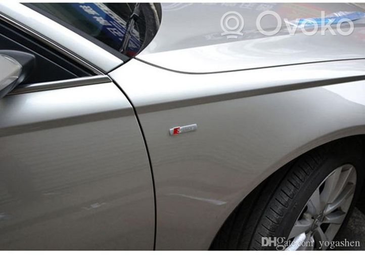 Audi A3 S3 8P Muut logot/merkinnät 8N0853601A