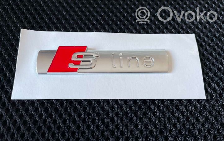 Audi A7 S7 4G Mostrina con logo/emblema della casa automobilistica 8N0853601A