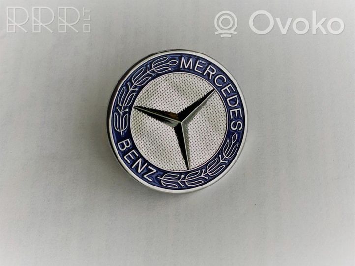 Mercedes-Benz EQC Logo, emblème, badge A2048170616