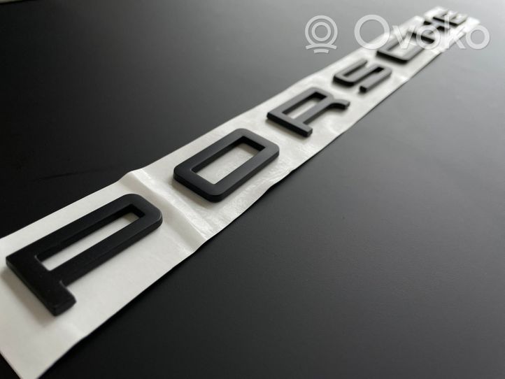 Porsche Taycan 9J1 Valmistajan merkki/mallikirjaimet 