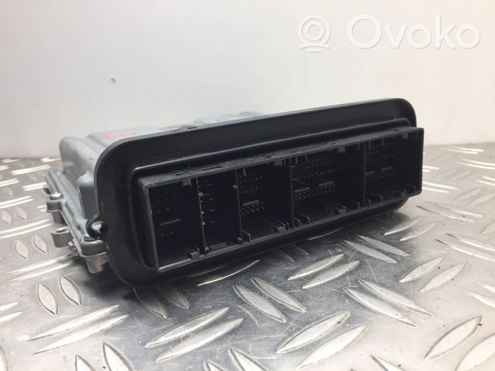 BMW 3 E90 E91 Calculateur moteur ECU 8510221