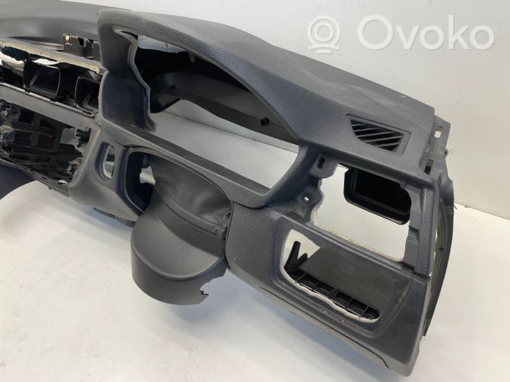 BMW 3 F30 F35 F31 Panelė 