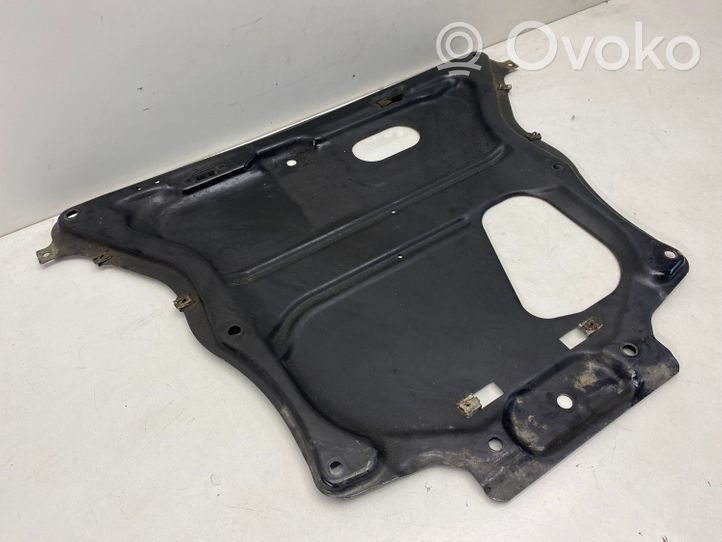 BMW 3 F30 F35 F31 Variklio dugno apsauga 6860952