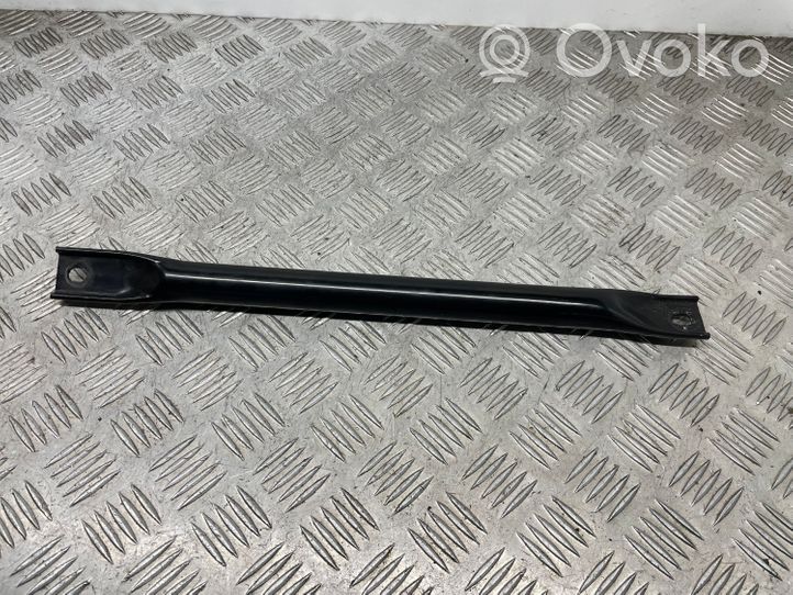 BMW 5 F10 F11 Muu moottoritilan osa 7180317