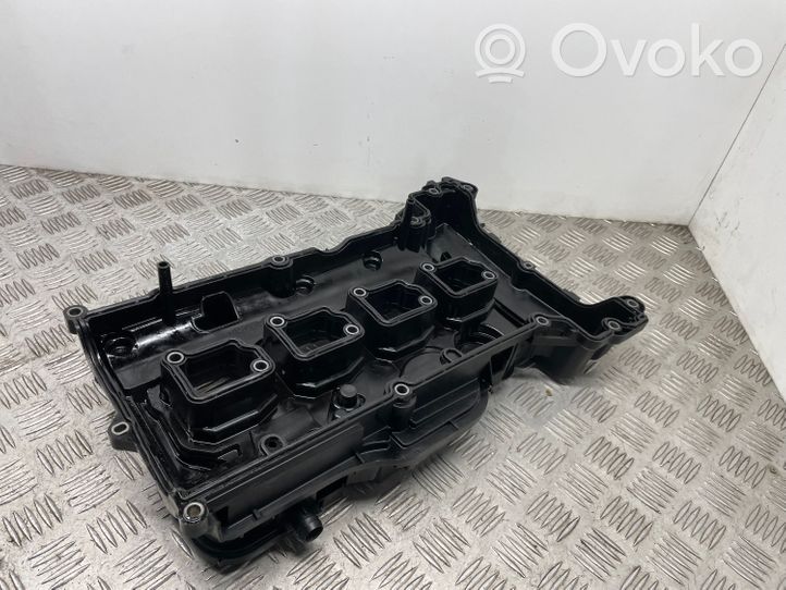 Mercedes-Benz C W204 Copertura per bilanciere albero a camme A2710101130