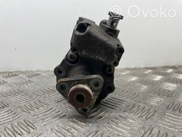 BMW 5 E60 E61 Pompa del servosterzo 6780848