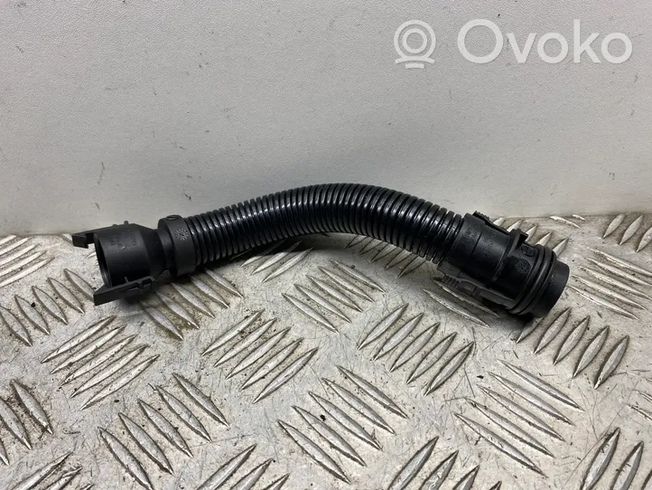 BMW 3 E90 E91 Breather hose/pipe 
