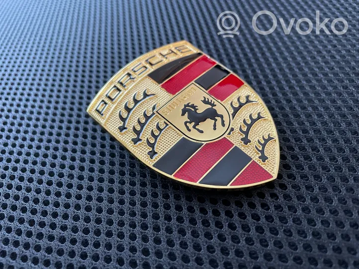 Porsche Cayenne (9PA) Mostrina con logo/emblema della casa automobilistica 95855967600