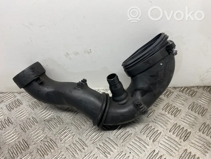 BMW 3 E90 E91 Część rury dolotu powietrza 7794172