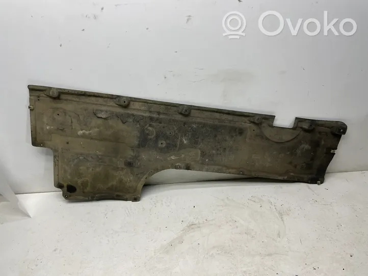 BMW 7 F01 F02 F03 F04 Šoninė dugno apsauga 7185033