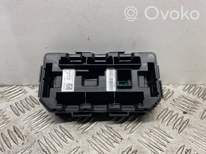 BMW 4 F32 F33 Fuse module 9337879