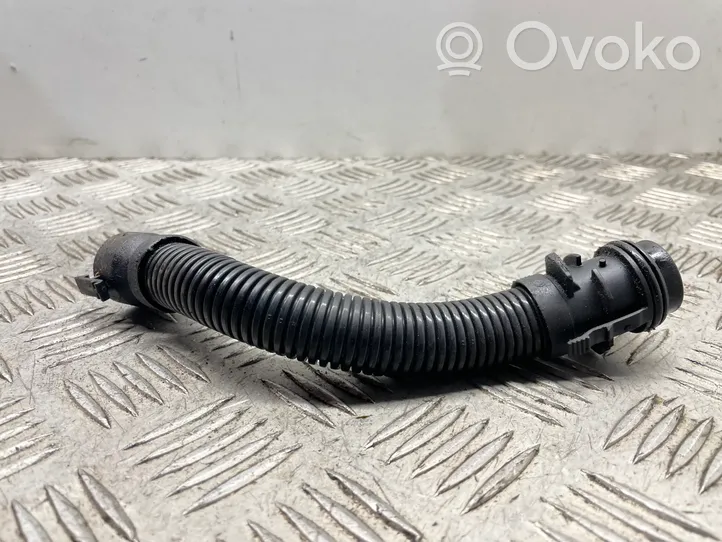 BMW 5 F10 F11 Manguera/tubo respirador 7803842