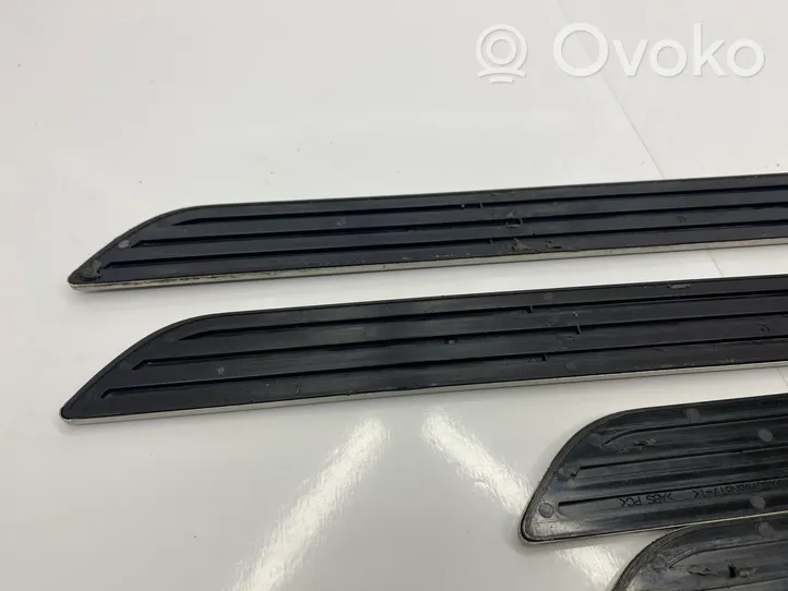 BMW X5 E70 Garniture de protection de seuil intérieur 7205263