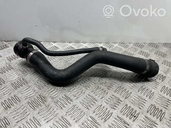 BMW 3 E90 E91 Tuyau de liquide de refroidissement moteur 7797257