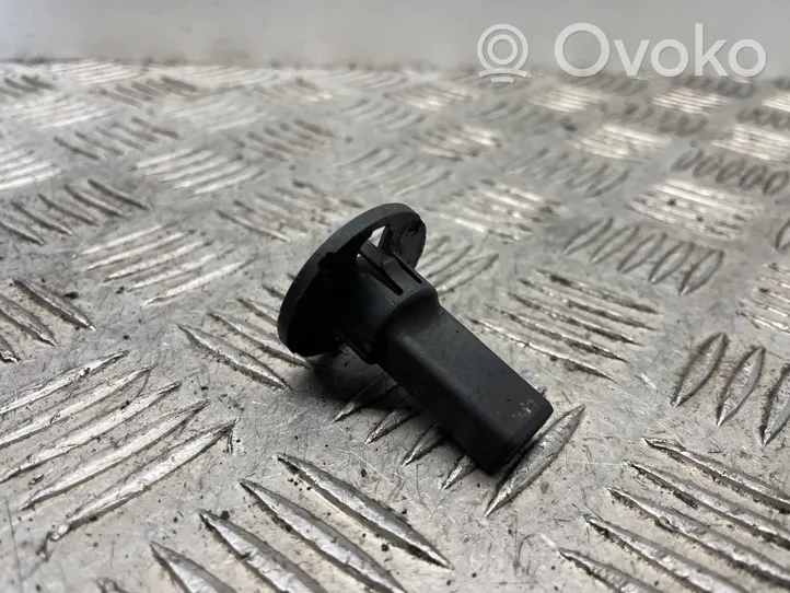 BMW 3 F30 F35 F31 Staffa del pannello di supporto del radiatore 7596922