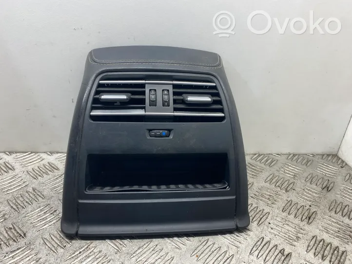 BMW 7 F01 F02 F03 F04 Aizmugurējā gaisa - ventilācijas reste 9157024