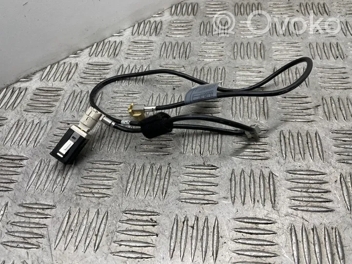 BMW X5 E70 Connecteur/prise USB 9196805